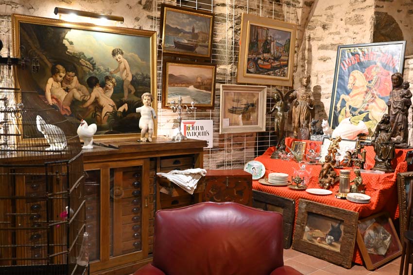 Salon des antiquaires 02